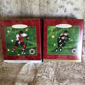 Hallmark hockey keepsake ornaments two piece bundle